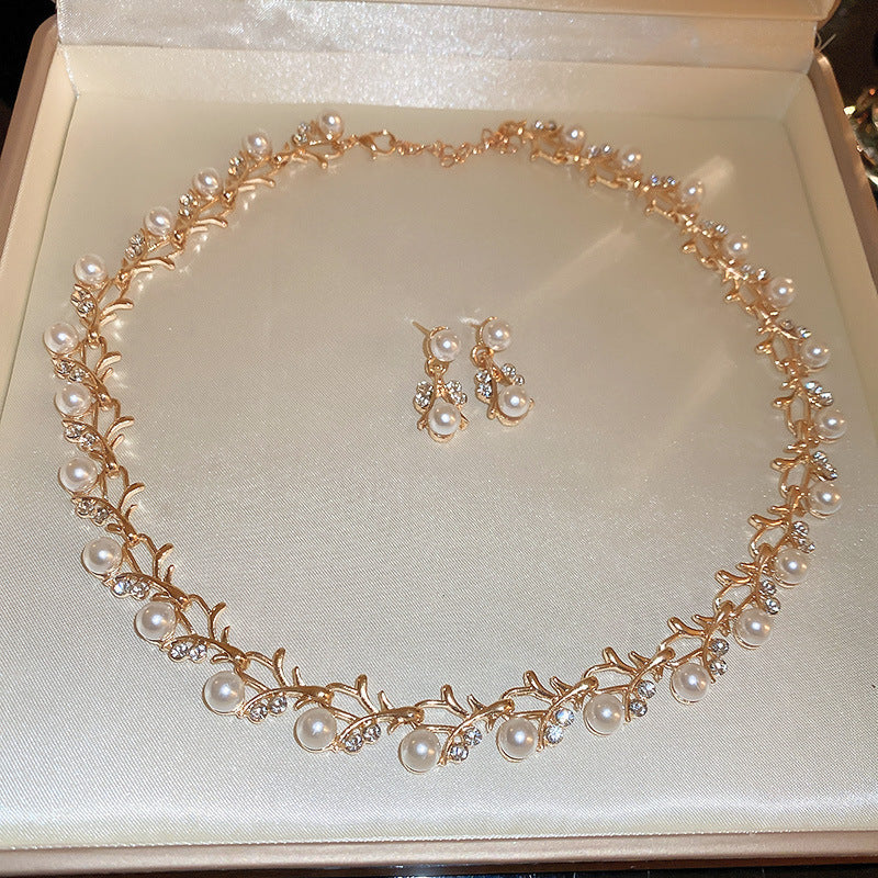 UNI-11848-14 - Luxury Pearl & Diamonds - Jewelry Set Style 1