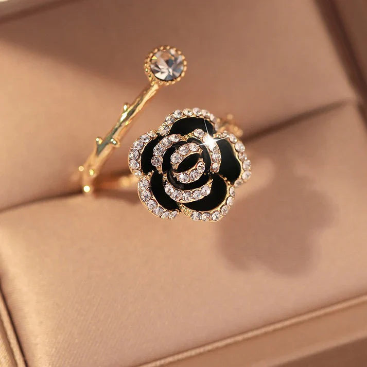 UNI-11027-3- Black Flower Gold - Ring