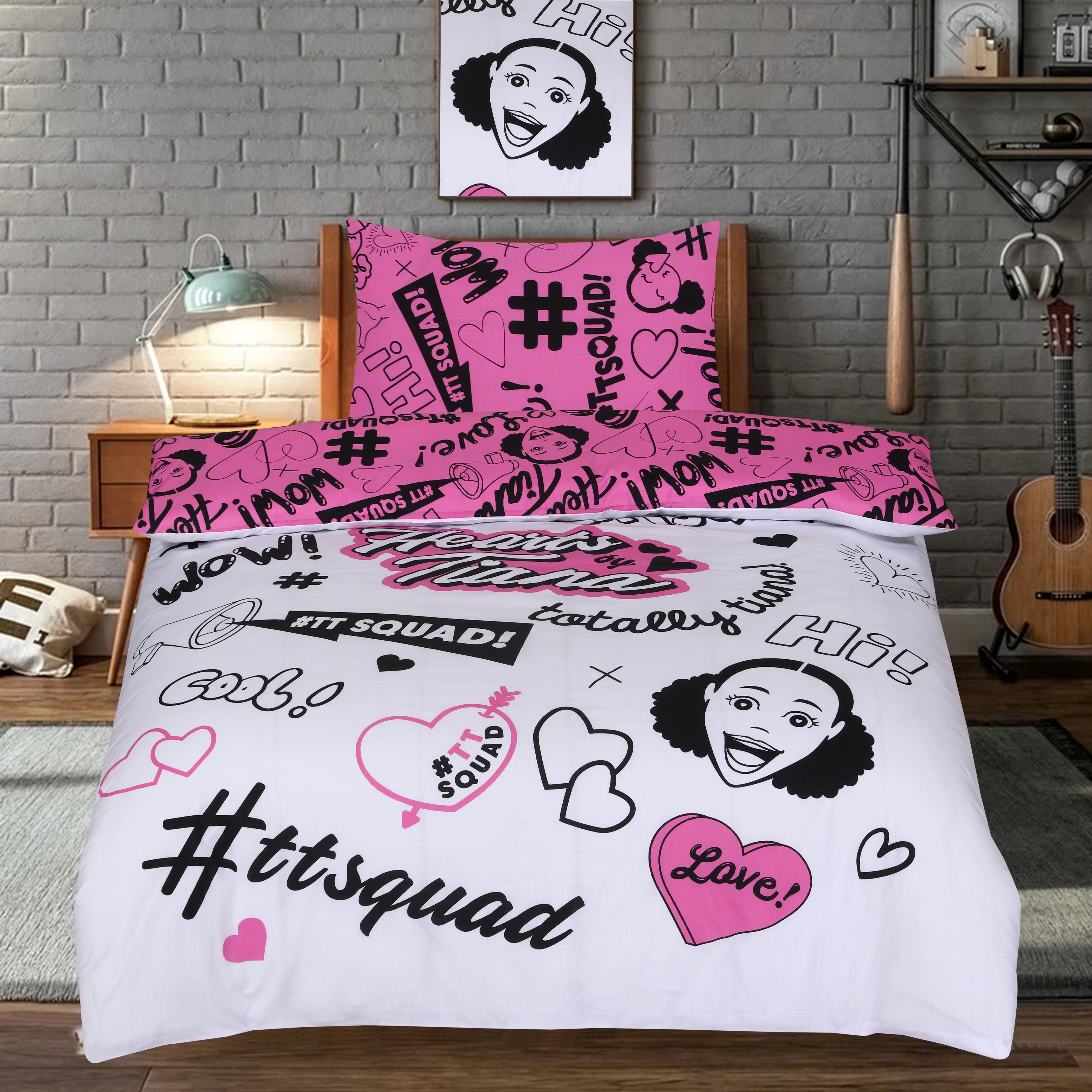 Squad Pink & White Girls Quilt Set
