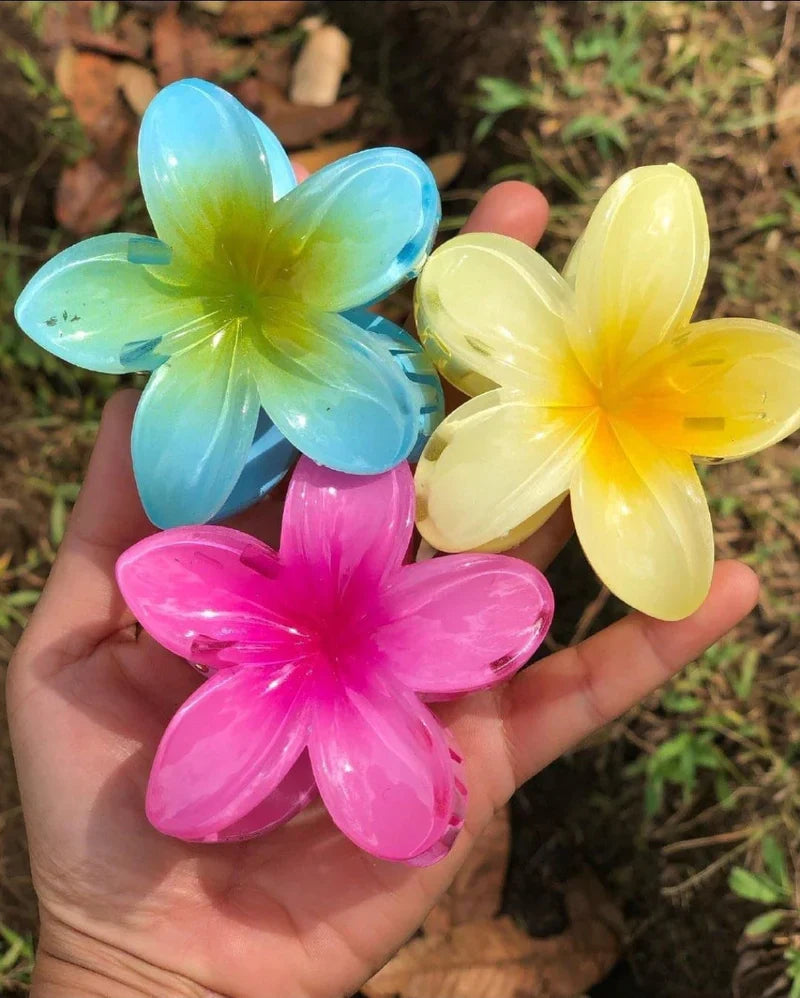 HC-109 - Lilly Flower - Hair Claw