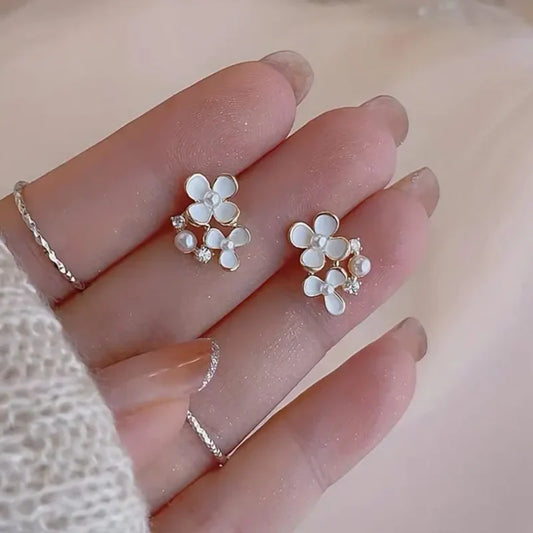 UNI-10097-1 - Flower & Pearl - Earring