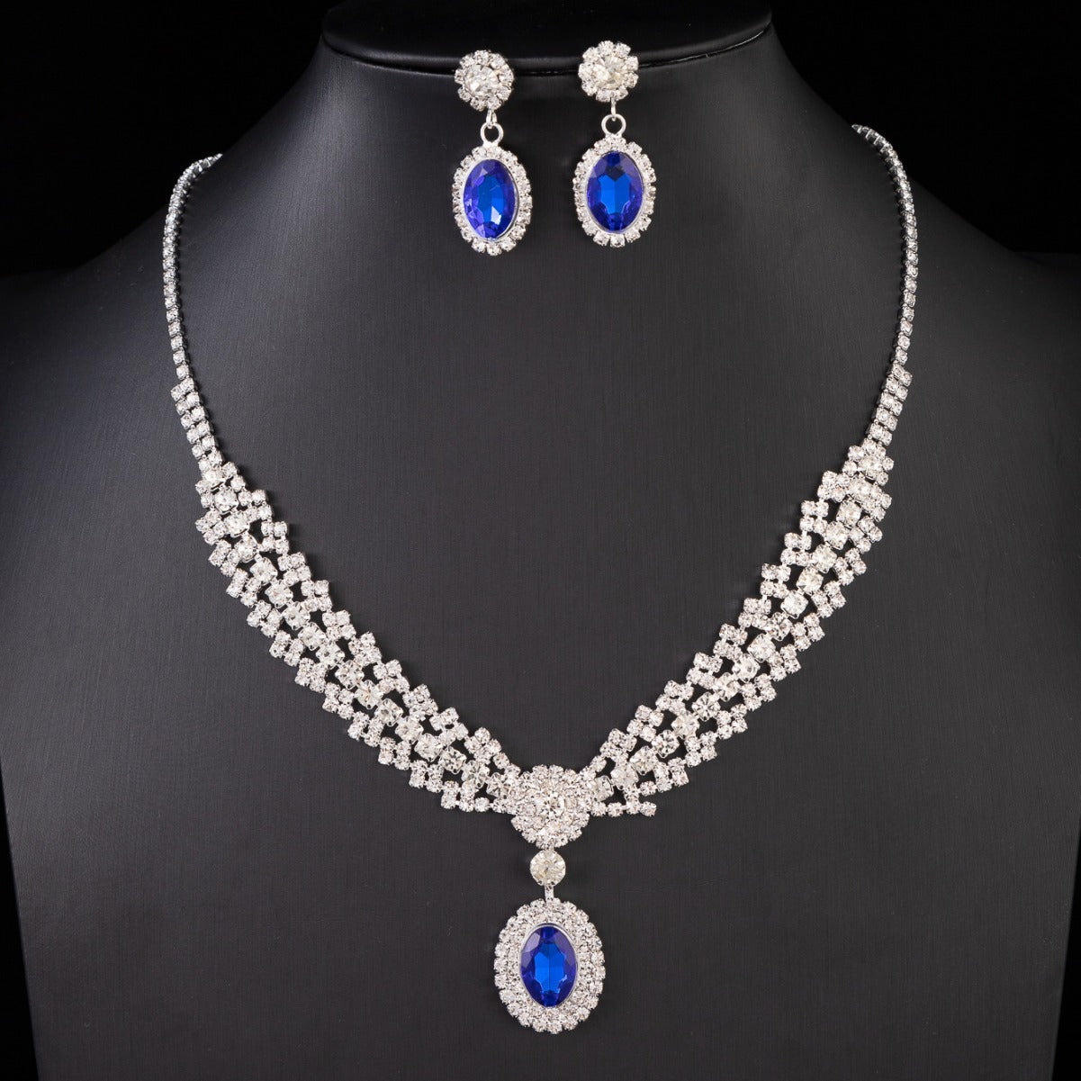 UNI-11943 - Premium Blue & White Diamonds Silver - Jewelry Set