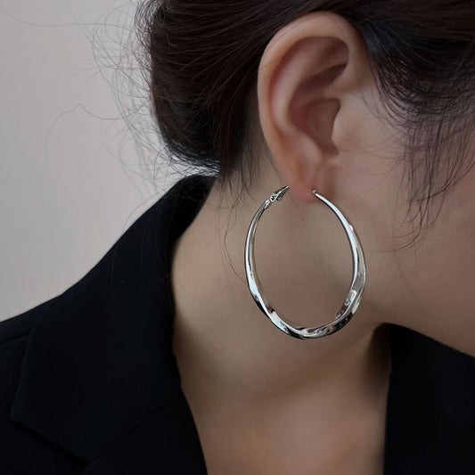 UNI-12015-1 - Circle Hoop Silver - Earring