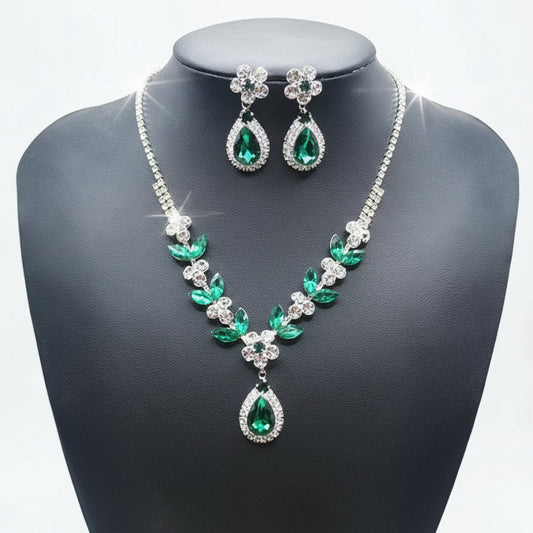 UNI-11951 - Emerald Green Diamond Leaves Silver - Jewelry Set