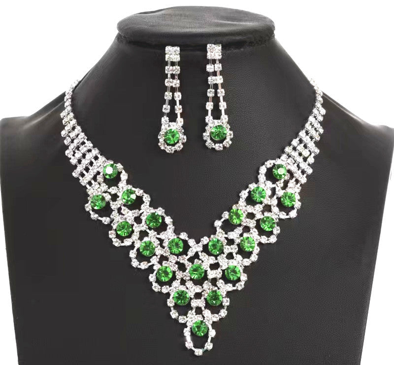 UNI-11925 - Fancy Green Diamonds Silver - Jewelry Set