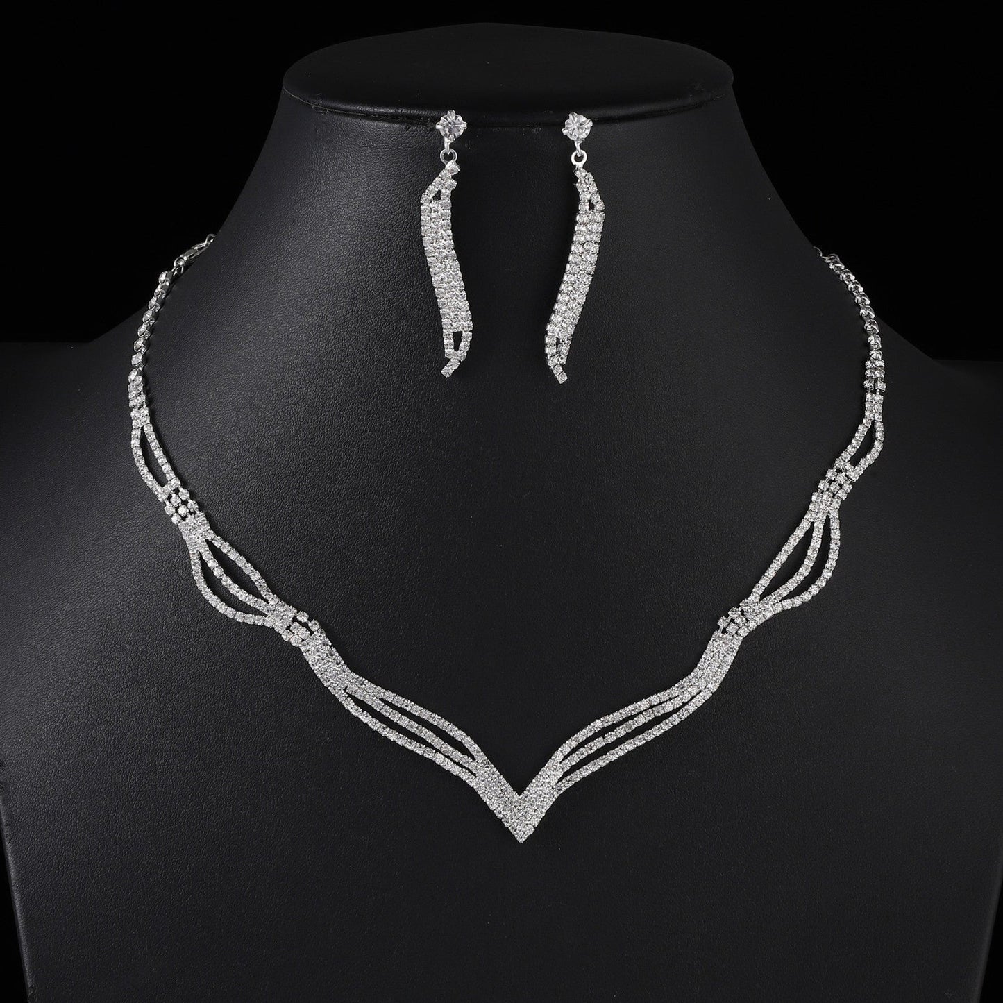UNI-11926 - Classy Silver Diamonds Fancy - Jewelry Set