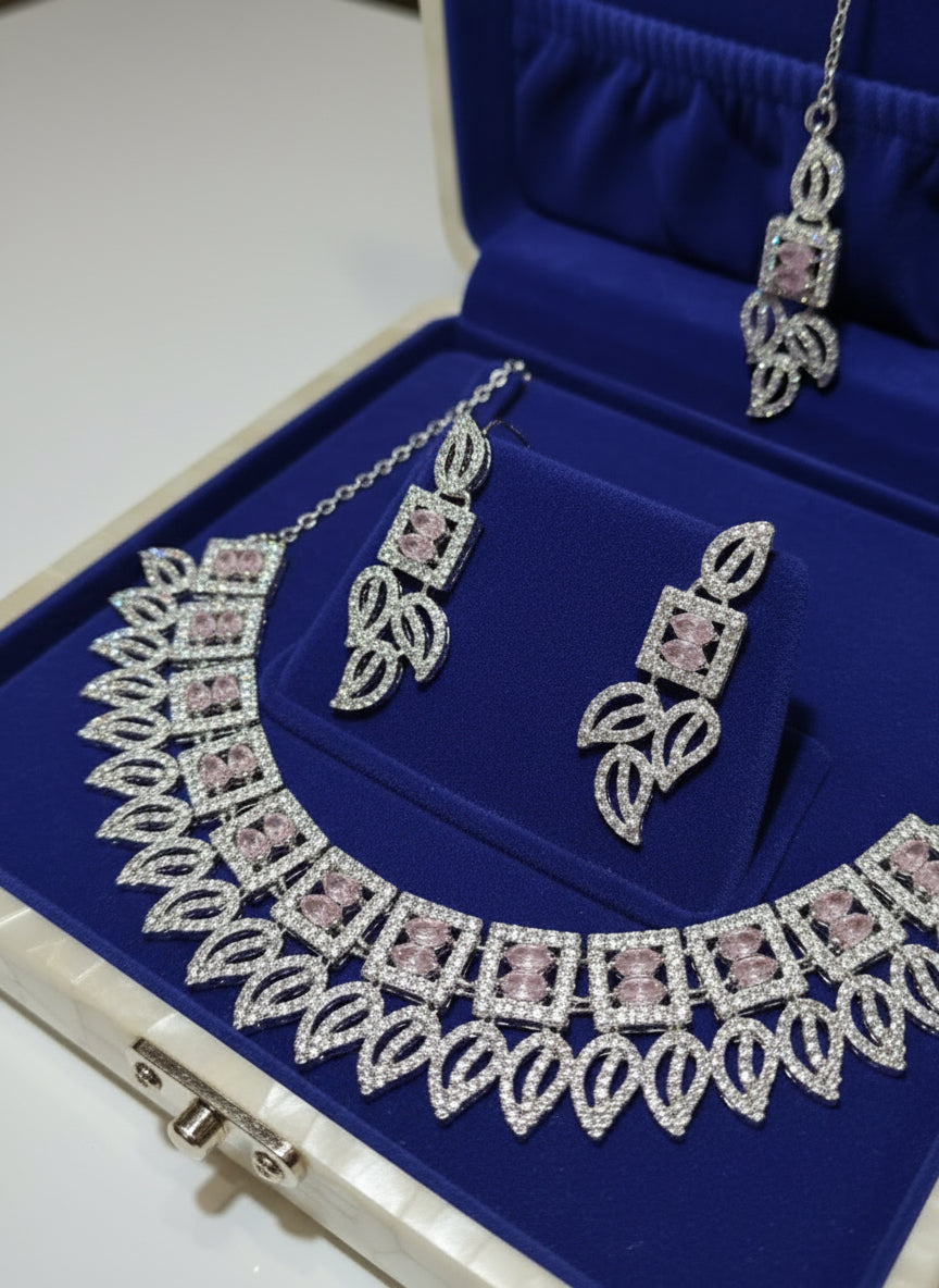 PJ-117- Zircon Tear Leaf Chorsi Set