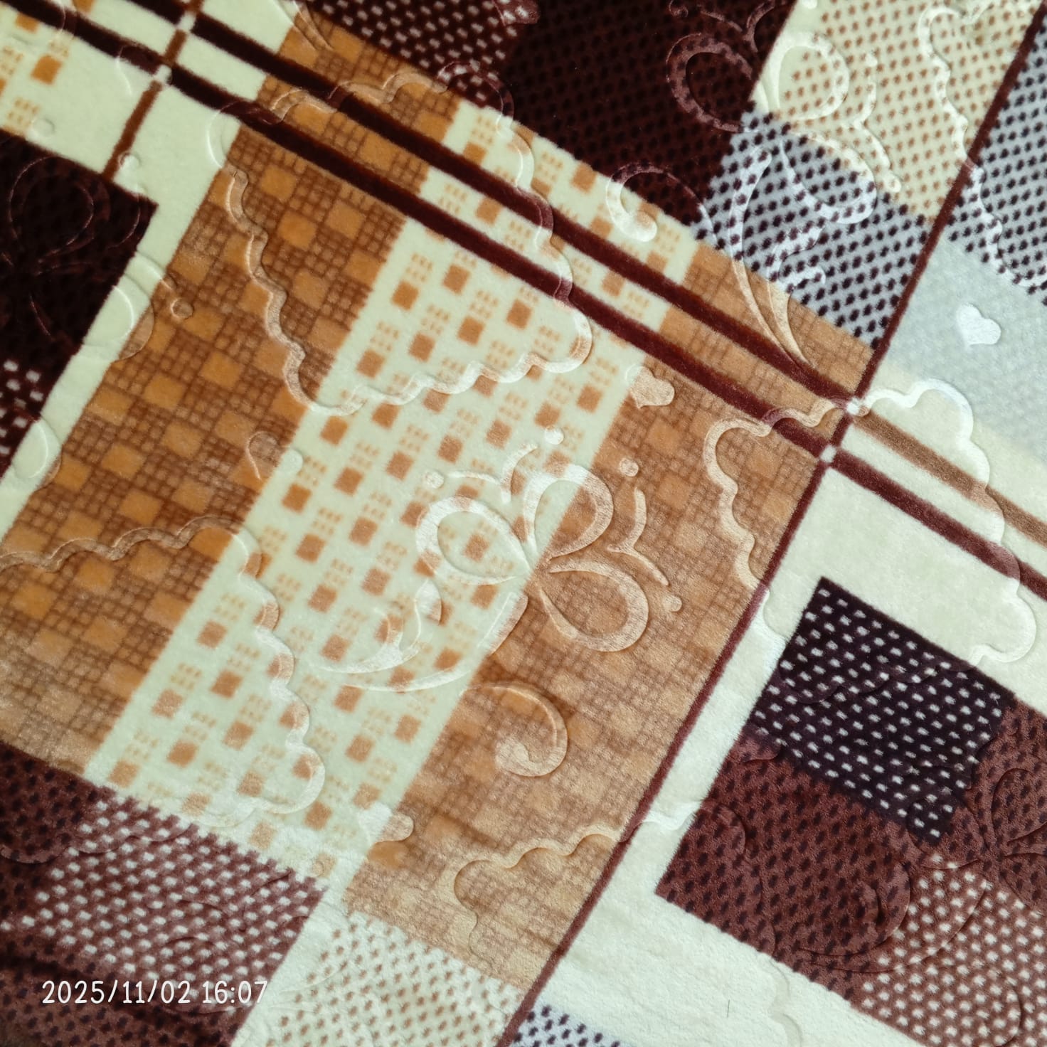 Arani Embossed Blanket – Creamy Camal - Elore