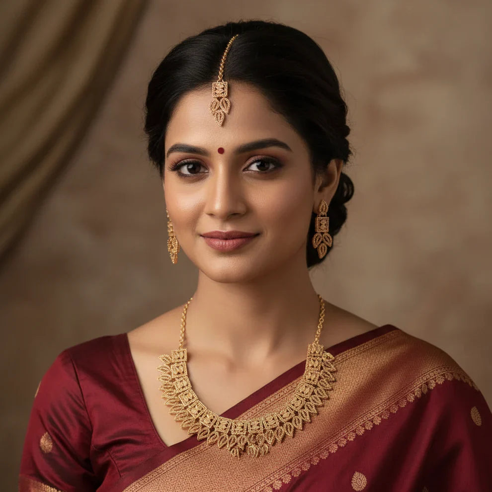 PJ-117- Zircon Tear Leaf Chorsi Set