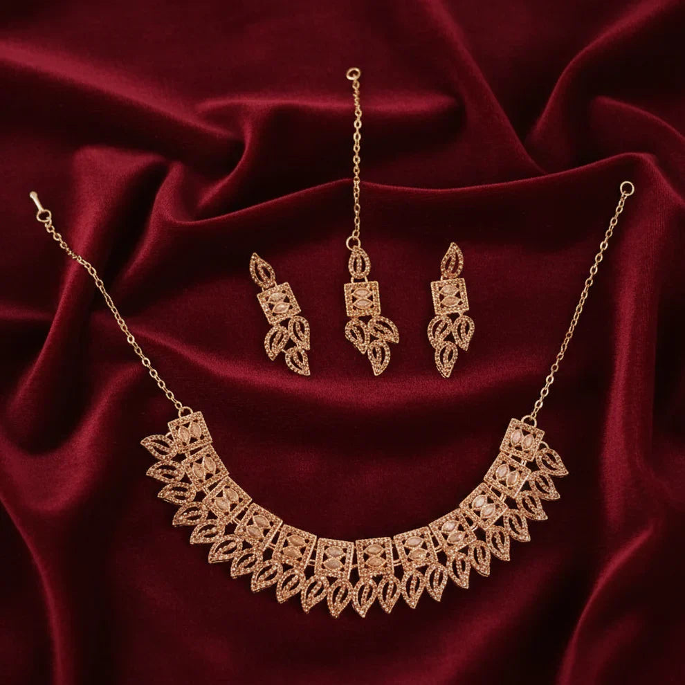 PJ-117- Zircon Tear Leaf Chorsi Set